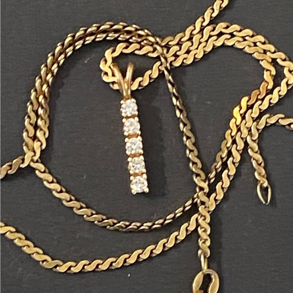 Vintage Jewelry - Vintage Italian 14K Soild Gold Genuine Mined Diamond Necklace
